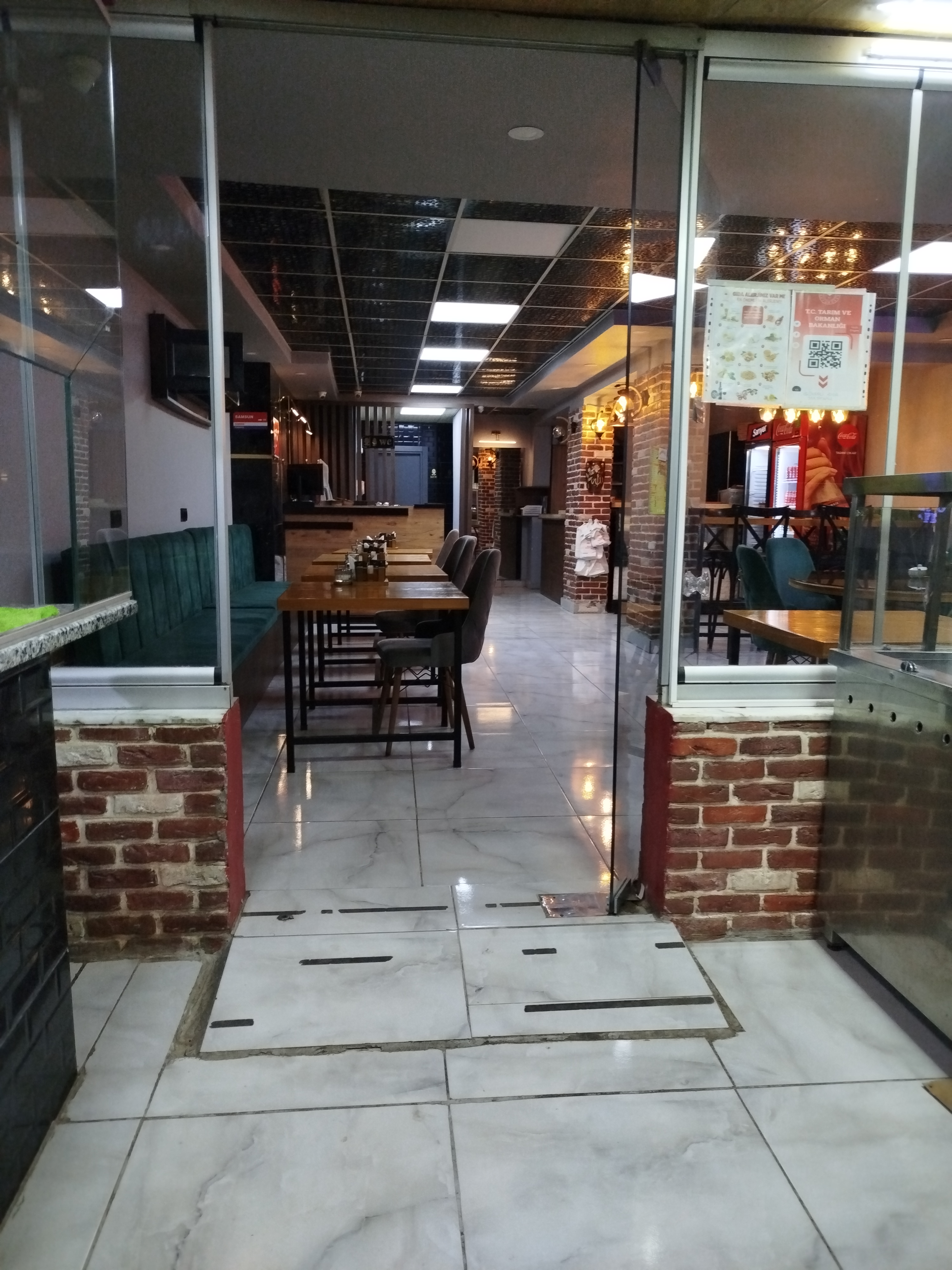 Karadeniz Pide 55 - Döşemealtı Şubesi